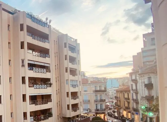 Monaco Border Maria Apartment Beausoleil